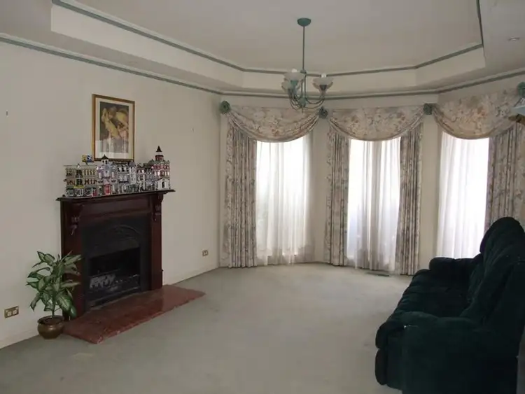 Second view of Homely house listing, 16 Tanya Place, Wheelers Hill VIC 3150