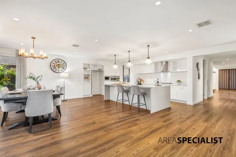 Fifth view of Homely house listing, 12 Casa Circuit, Clyde North VIC 3978