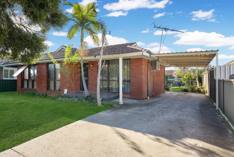 17 Ainslie Street, Fairfield West NSW 2165