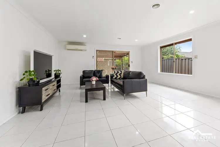Fifth view of Homely house listing, 6 Hatfield Place, Deer Park VIC 3023