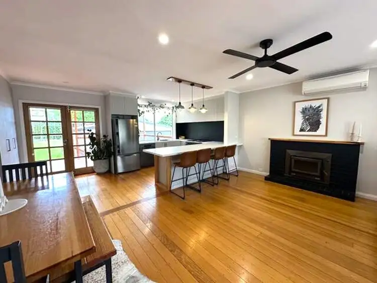 Fourth view of Homely house listing, 10 HENSHALL STREET, Warragul VIC 3820