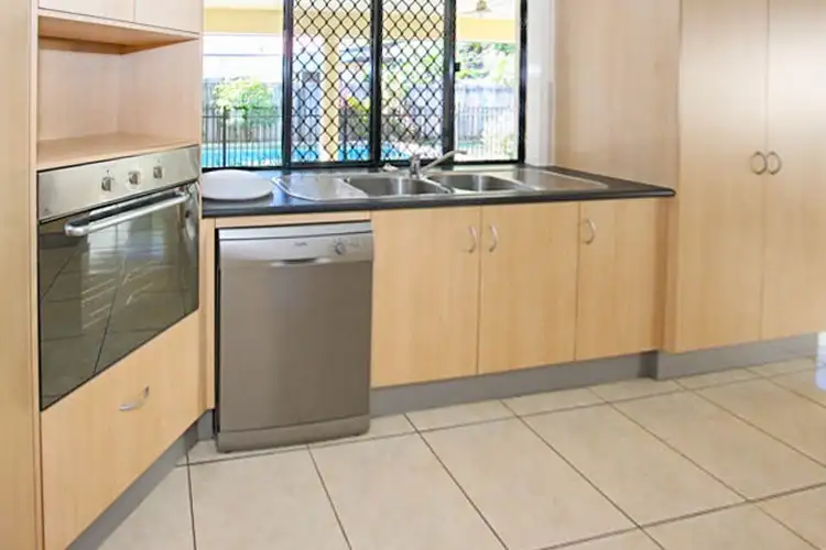 Fifth view of Homely house listing, 2 Greendale Close, Brinsmead QLD 4870