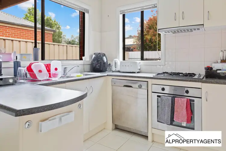 Fourth view of Homely townhouse listing, 2/9 McTavish Boulevard, Horsham VIC 3400