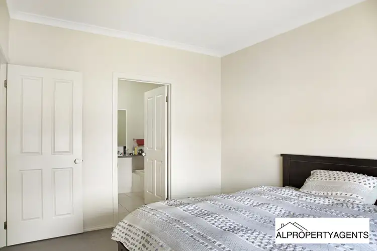 Fifth view of Homely townhouse listing, 2/9 McTavish Boulevard, Horsham VIC 3400