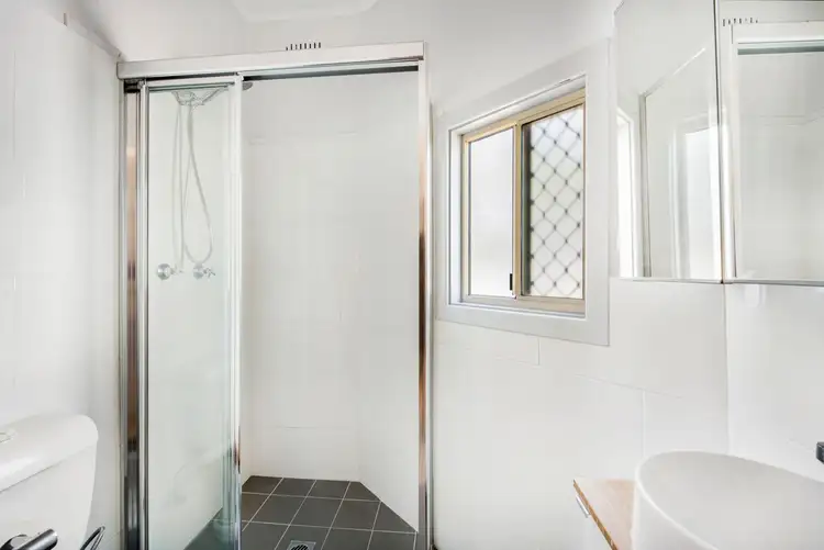 Sixth view of Homely house listing, 3/34 Hutton Road, The Entrance North NSW 2261