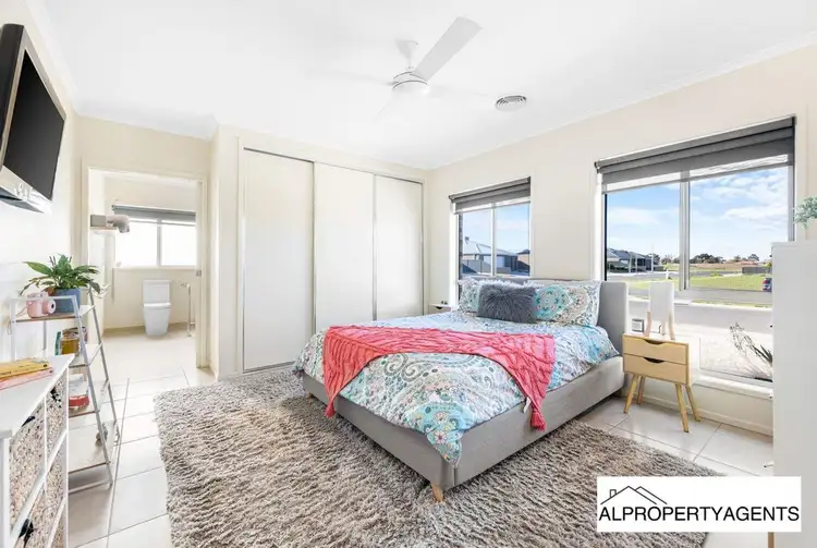 Second view of Homely house listing, 2 Stephens Street, Horsham VIC 3400