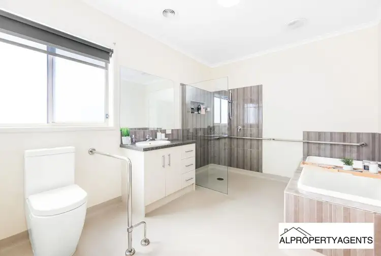 Third view of Homely house listing, 2 Stephens Street, Horsham VIC 3400