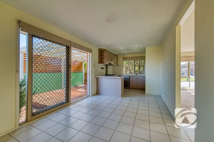 Fifth view of Homely unit listing, 1/25-27 Madison Avenue, Narre Warren VIC 3805