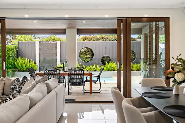 138 Heysen Boulevard