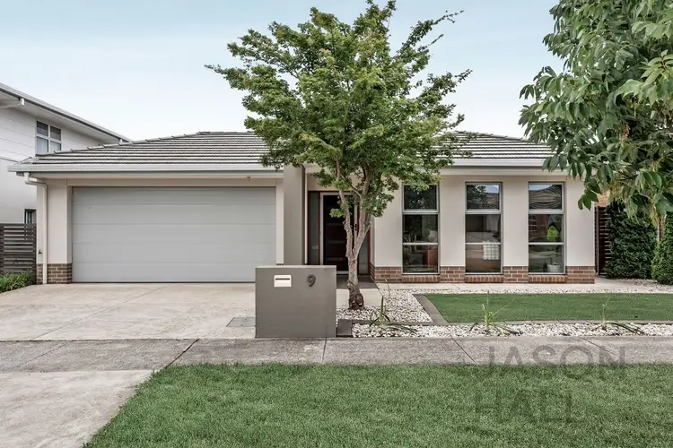 9 Wadeye Street, Crace ACT 2911