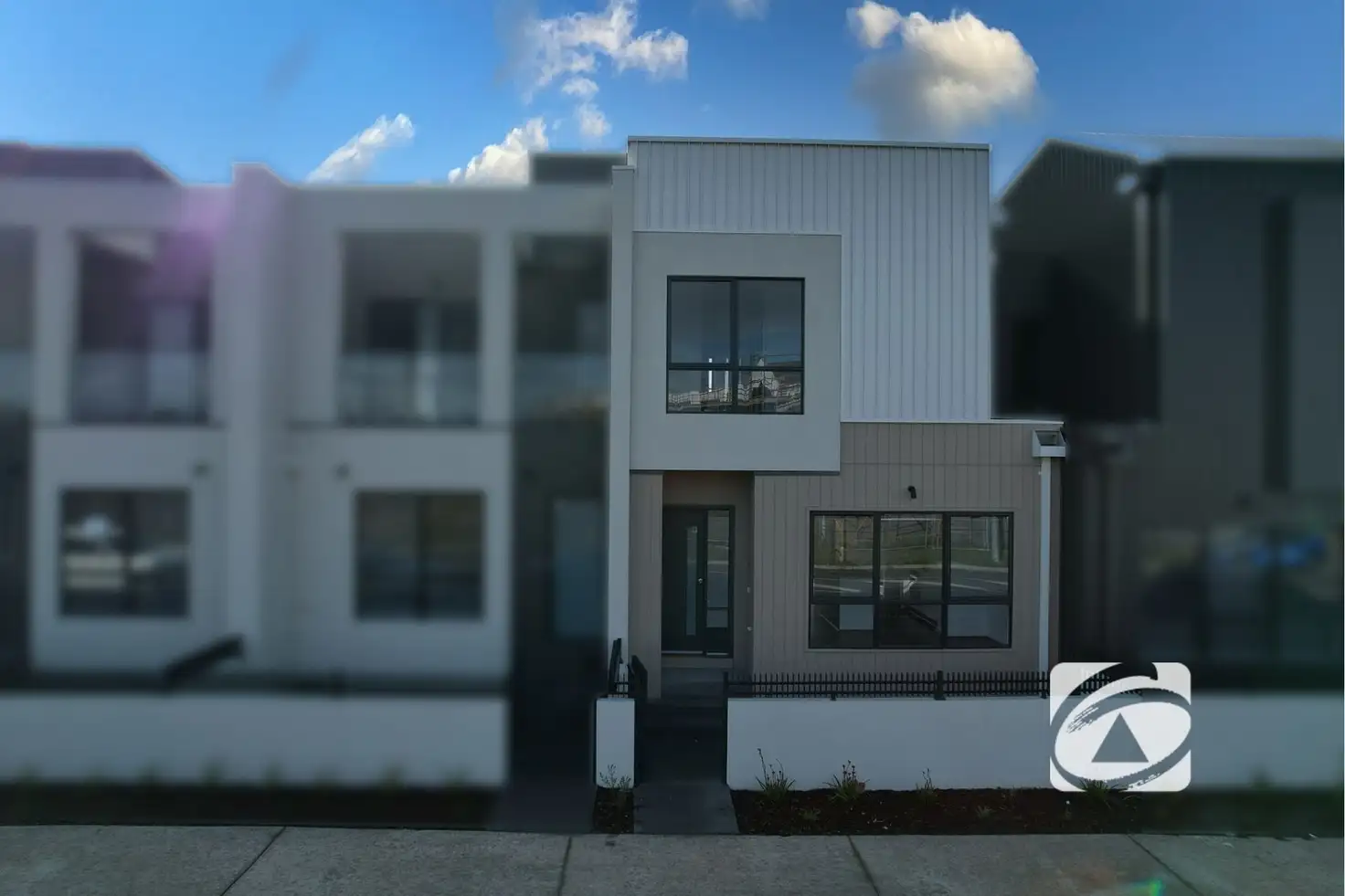 Main view of Homely townhouse listing, 9 Travertine Loop, Berwick VIC 3806