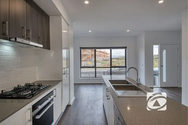 Fourth view of Homely townhouse listing, 9 Travertine Loop, Berwick VIC 3806