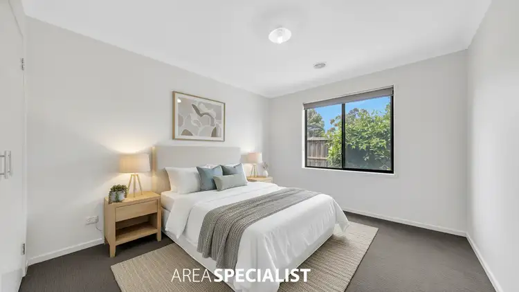 Sixth view of Homely house listing, 8 Onyx Crescent, Officer VIC 3809