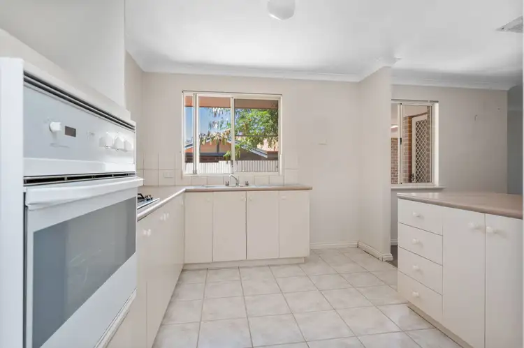 Fifth view of Homely unit listing, 2/11 Moran Street, Boulder WA 6432