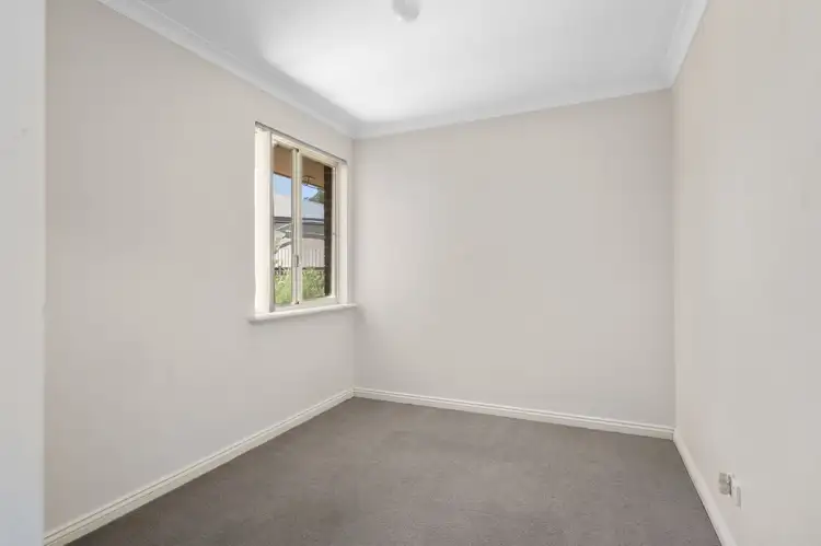 Seventh view of Homely unit listing, 2/11 Moran Street, Boulder WA 6432