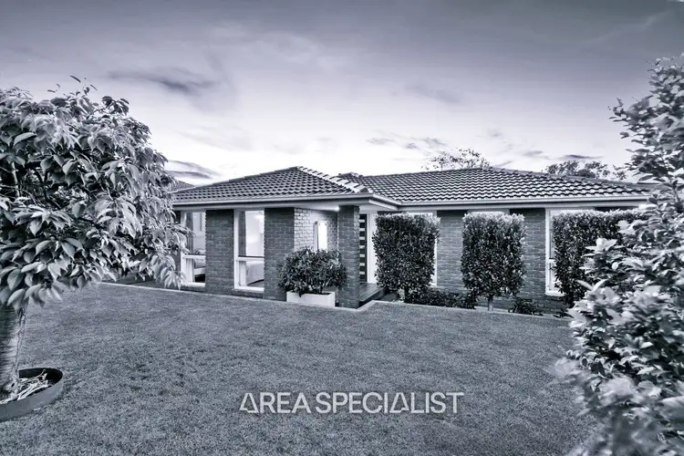 32 Jackson Drive, Langwarrin VIC 3910