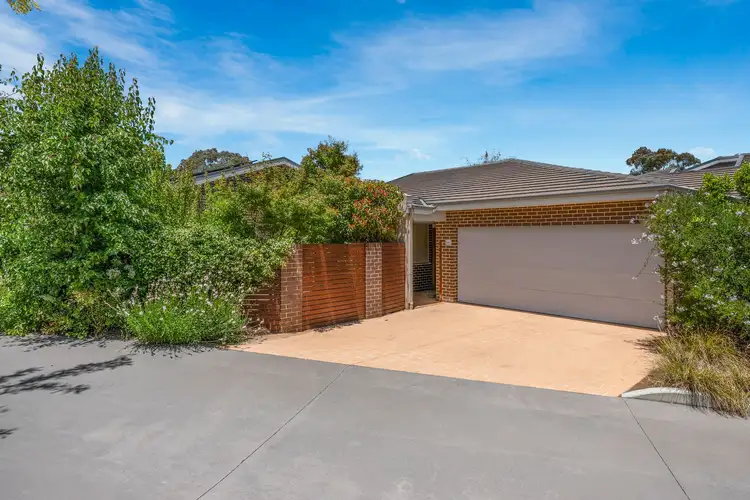 21 Gordon Withnall Crescent