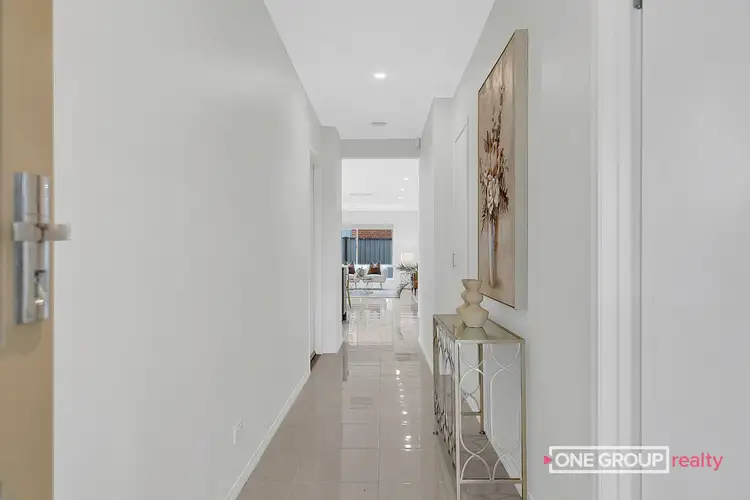 Second view of Homely house listing, 4 Donnelly Circuit, South Morang VIC 3752