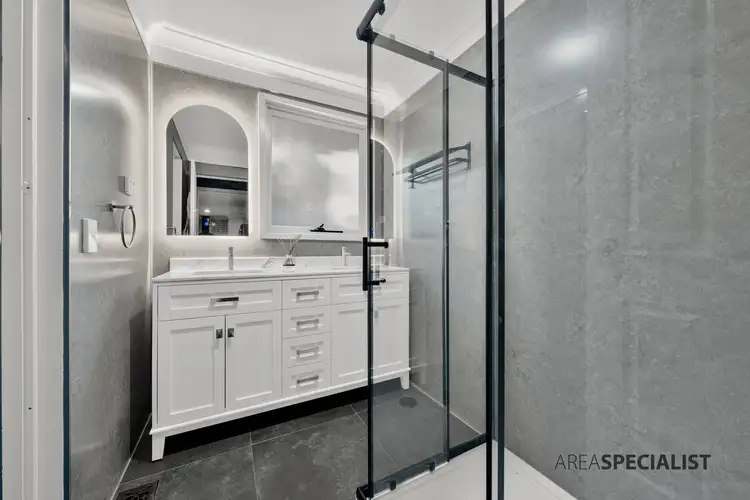 Sixth view of Homely house listing, 8 McMillan Court, Cranbourne North VIC 3977