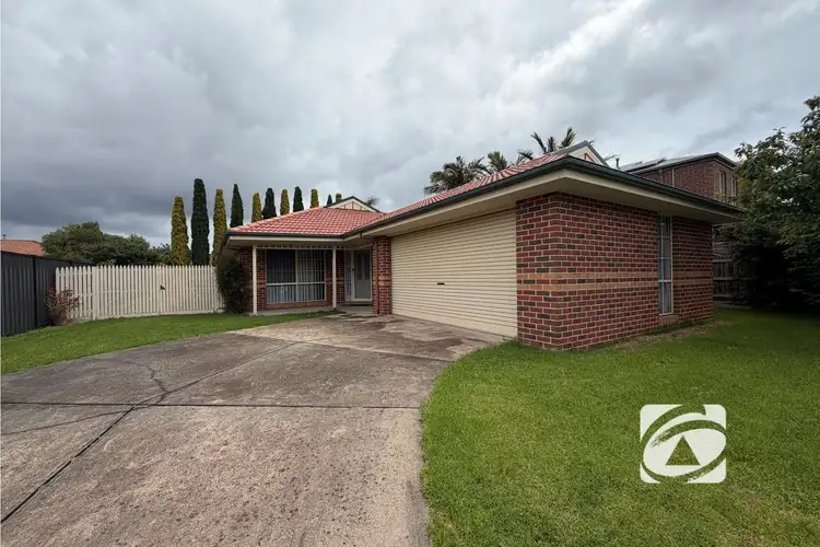 77 Hancock Drive, Berwick VIC 3806