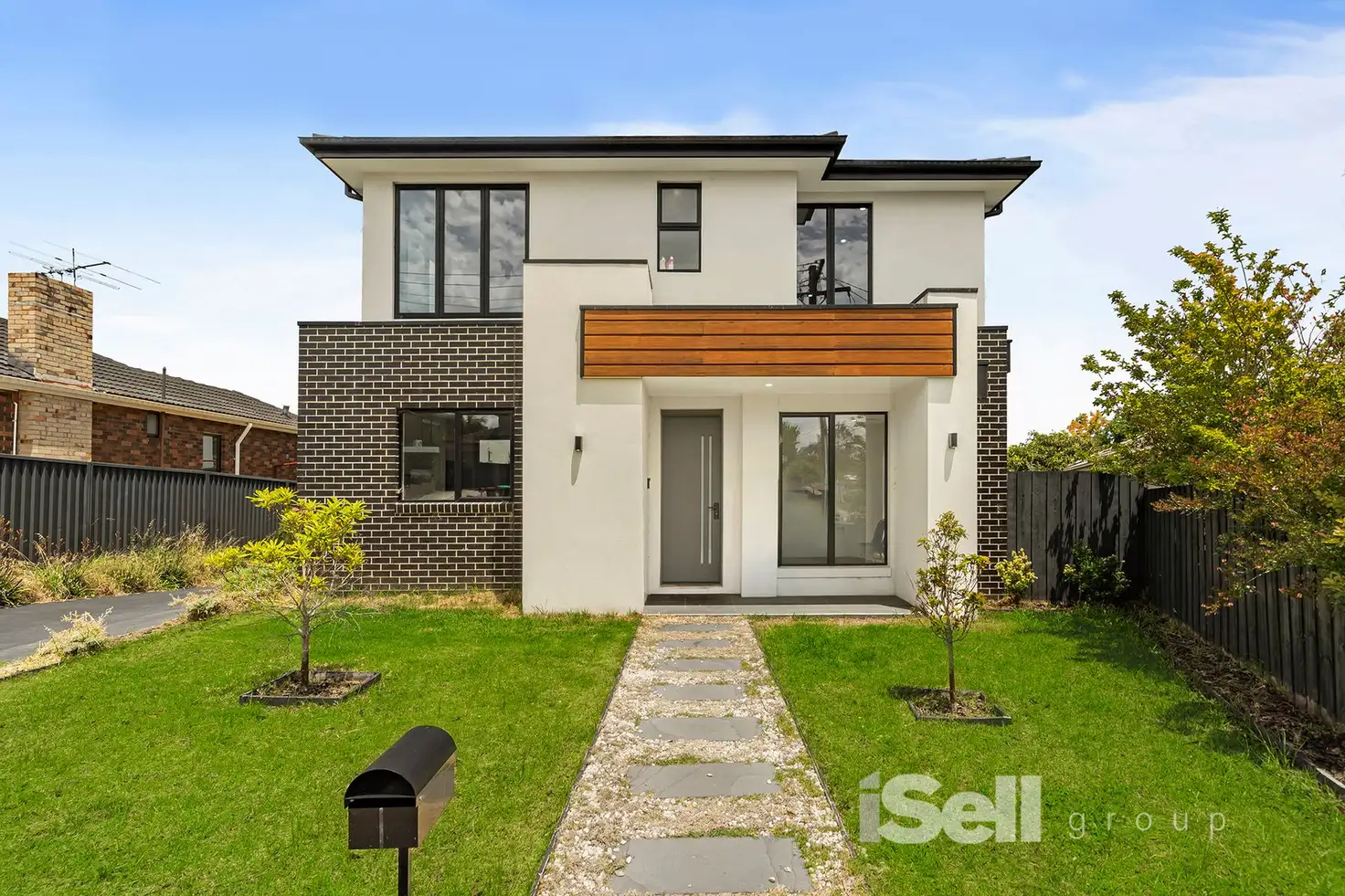 Main view of Homely townhouse listing, 1/40 Gove Street, Springvale VIC 3171
