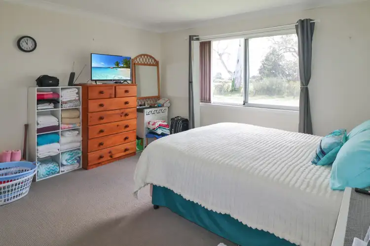 Fifth view of Homely block of units listing, 25 Potter Parade, Glen Innes NSW 2370