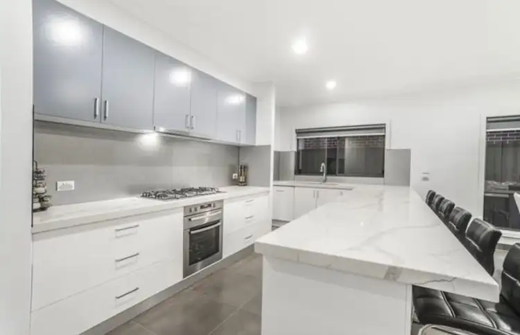 Fourth view of Homely house listing, 14 Bridgehaven Drive, Craigieburn VIC 3064