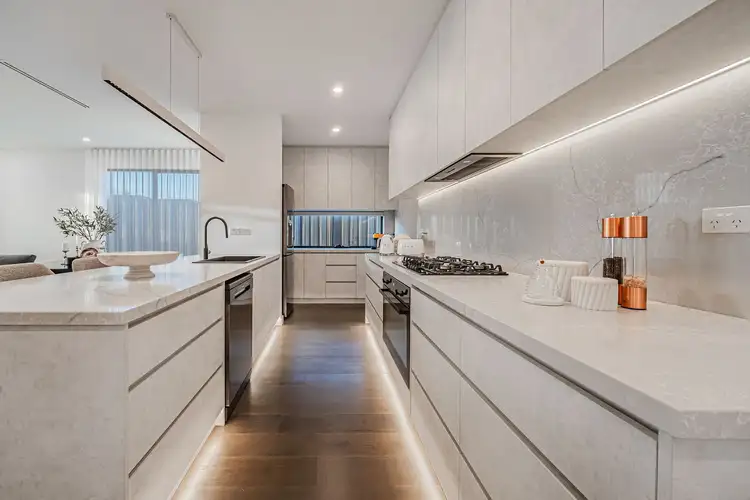 Fourth view of Homely house listing, 33 Darwinia Drive, Mickleham VIC 3064