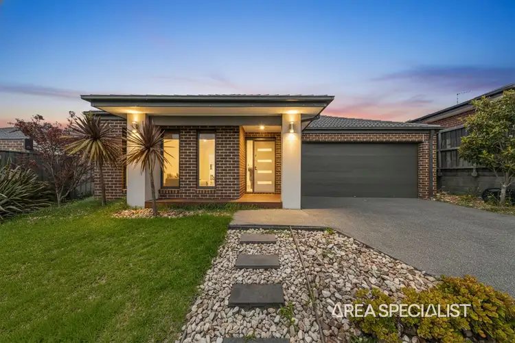 25 Mountford Rise, Pakenham VIC 3810