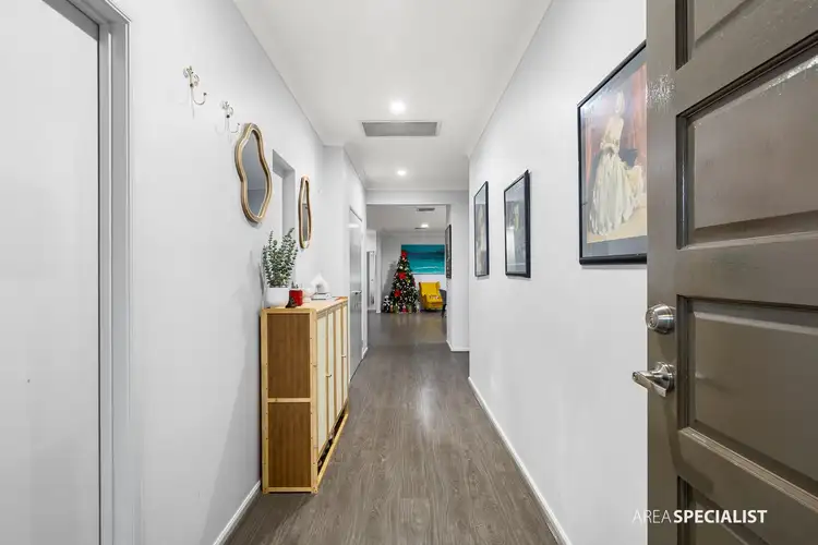 Third view of Homely house listing, 10 Oradala Rise, Werribee VIC 3030