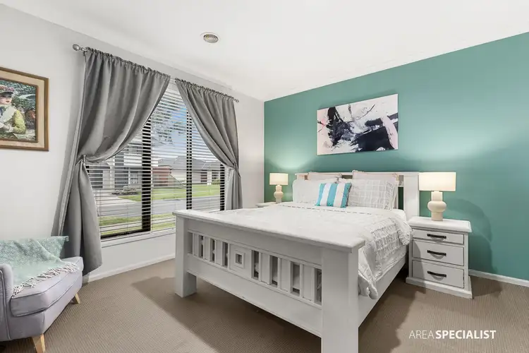 Fourth view of Homely house listing, 10 Oradala Rise, Werribee VIC 3030