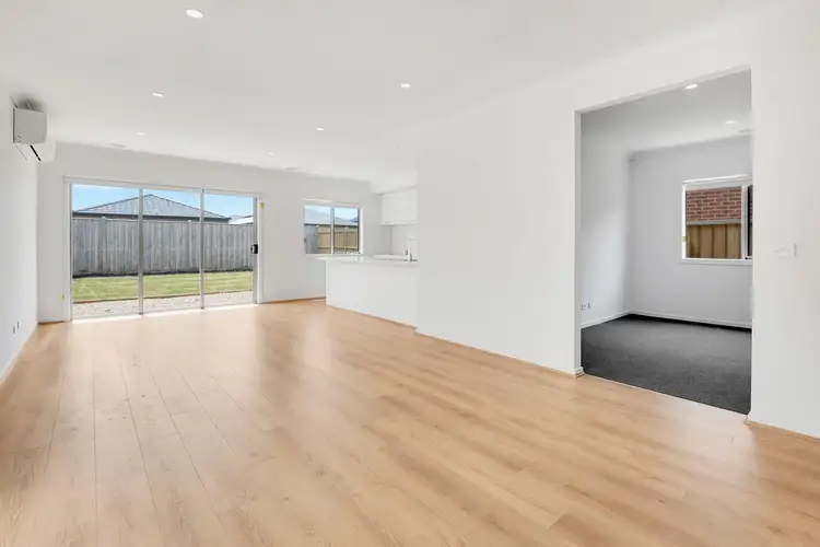 Fifth view of Homely house listing, 21 Whiteside Street, Beveridge VIC 3753