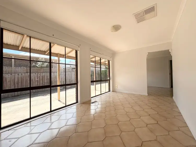 Third view of Homely house listing, 5 Chinnock Court, Craigieburn VIC 3064