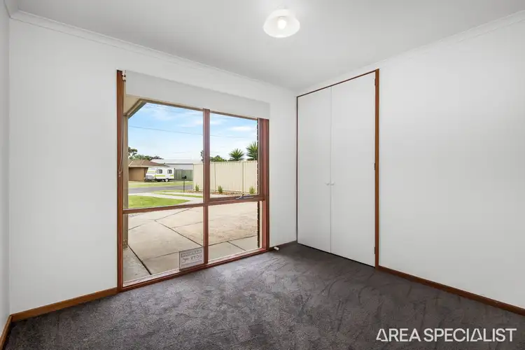 Fifth view of Homely house listing, 5 Dunraven Court, Corio VIC 3214