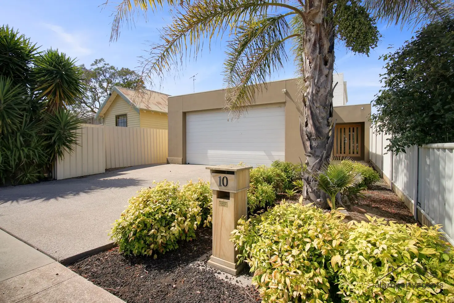 Main view of Homely house listing, 10 George Street, Horsham VIC 3400