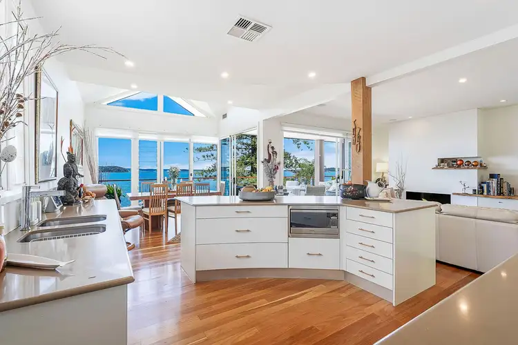 70 Beach Road, Wangi Wangi NSW 2267