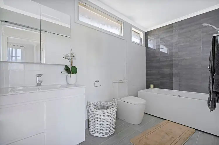 Fifth view of Homely house listing, 3 Glade Street, Arcadia Vale NSW 2283