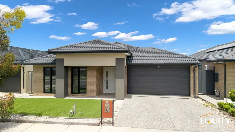 35 Light Horse Circuit, Sunbury VIC 3429