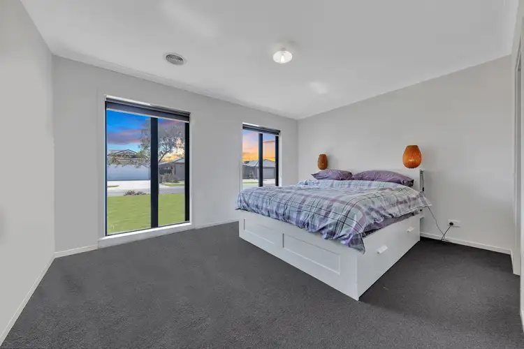 Sixth view of Homely house listing, 35 Light Horse Circuit, Sunbury VIC 3429