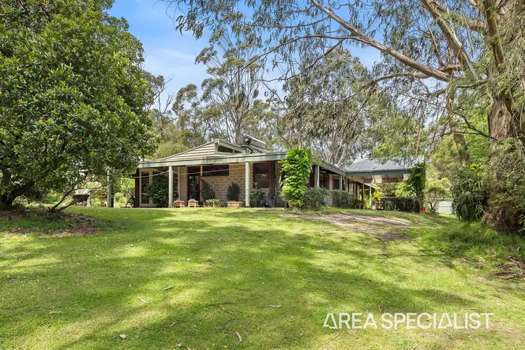 65 Clark Road, Loch VIC 3945