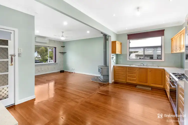 Seventh view of Homely house listing, 17 William Street, Yakamia WA 6330