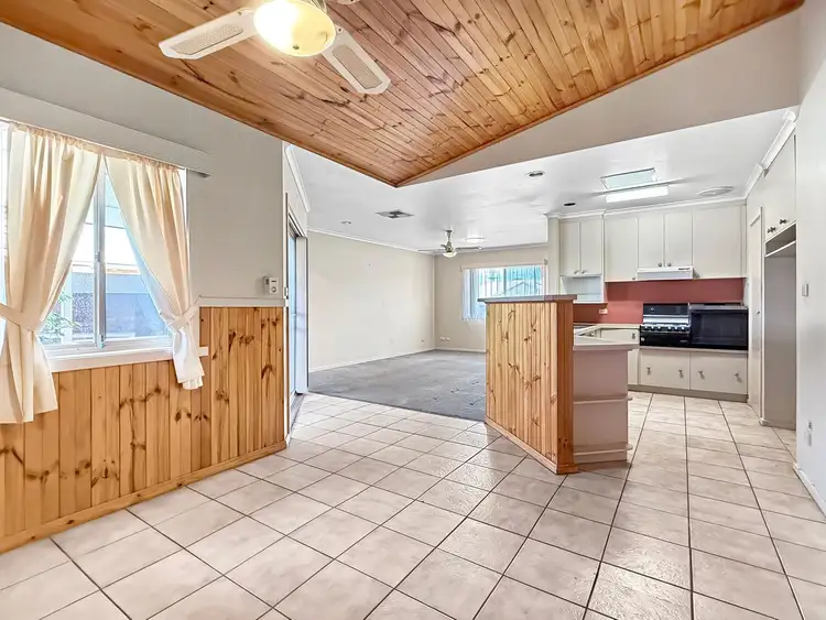 Fourth view of Homely townhouse listing, 2/12 Northgate Street, Mooroopna VIC 3629