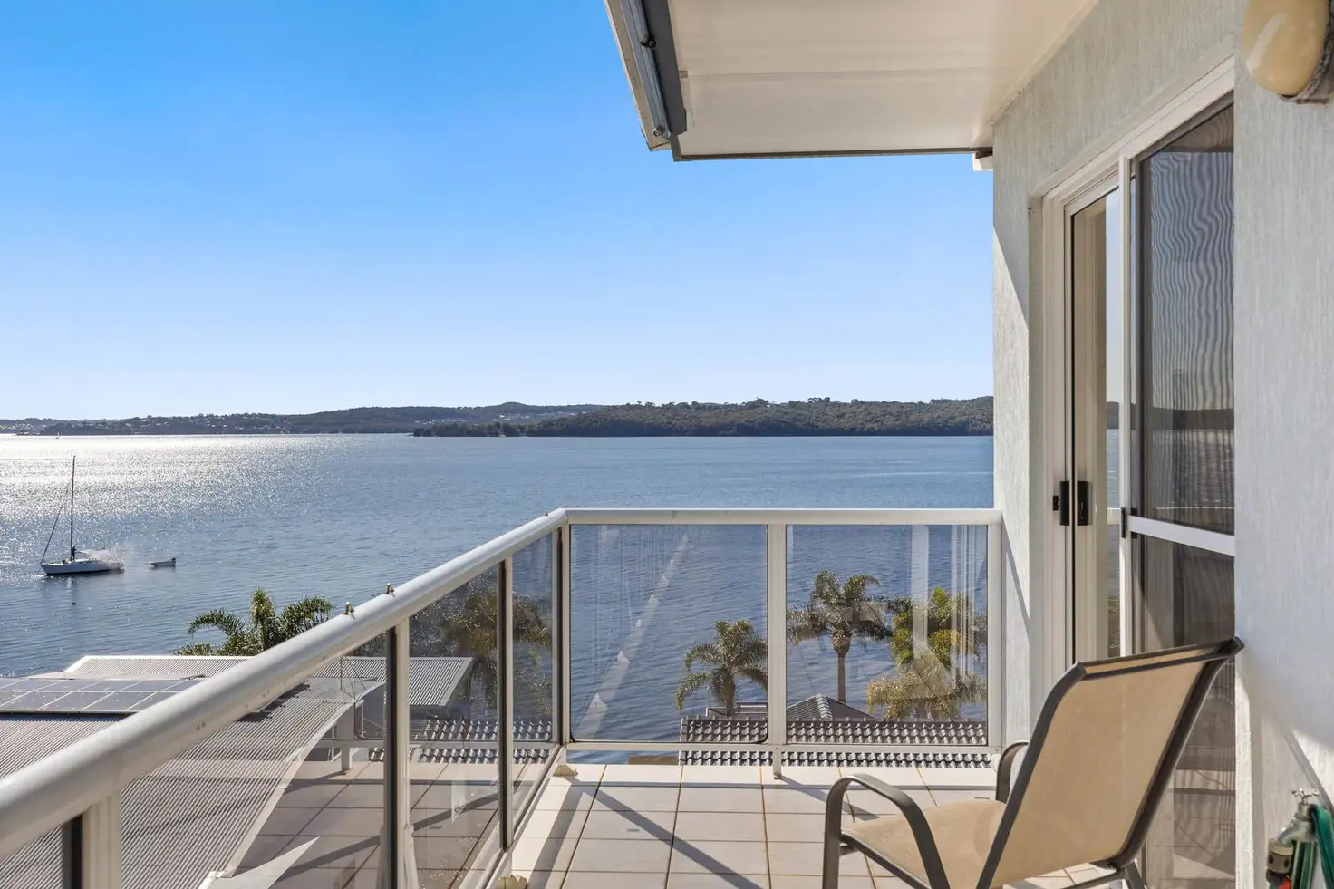 Main view of Homely unit listing, 1A/21 Excelsior Parade, Carey Bay NSW 2283