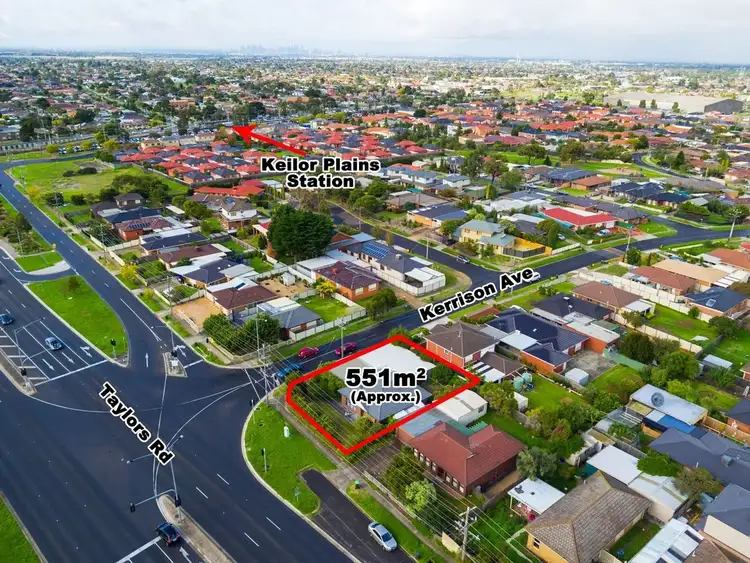 Fourth view of Homely house listing, 215 Taylors Road, St Albans VIC 3021