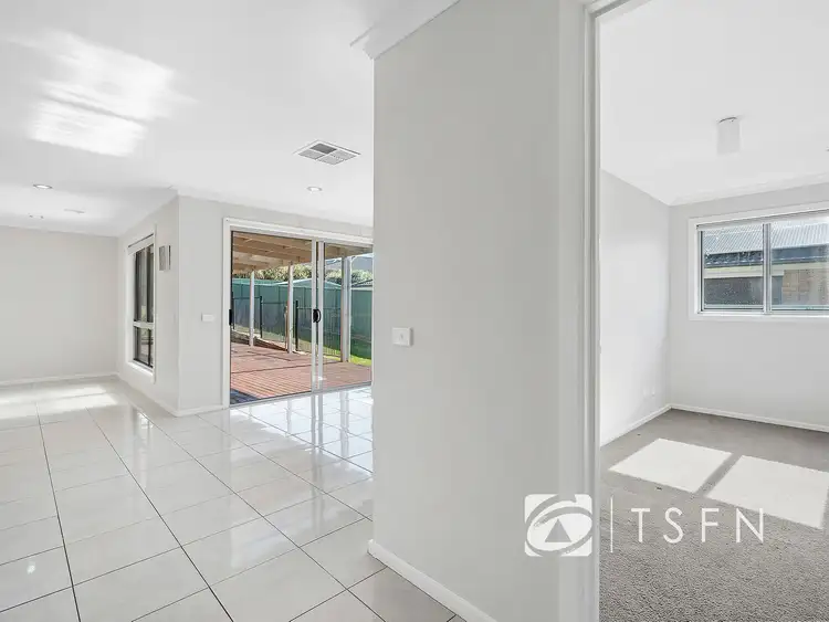 Fifth view of Homely house listing, 2 Akins Rise, Golden Square VIC 3555