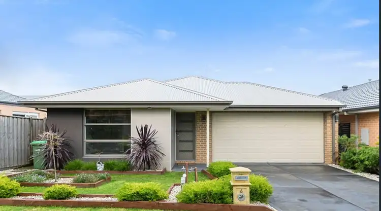 6 Ryeburn Street, Officer VIC 3809