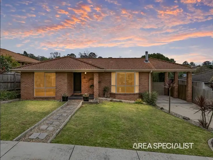 17 Mikkell Court, Pakenham VIC 3810