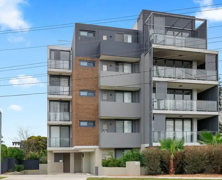 2/93 Nuwarra Road, Moorebank NSW 2170