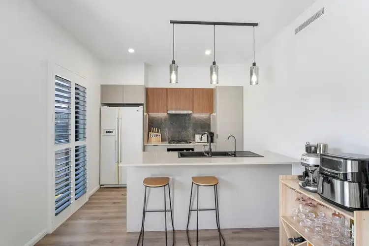 5 Shelduck Place, Shortland NSW 2307