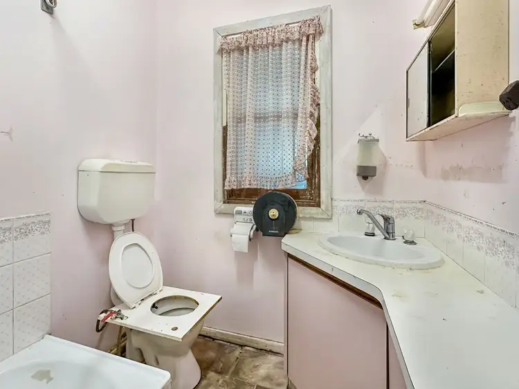 Fourth view of Homely house listing, 48 Derby Road, Maryborough VIC 3465